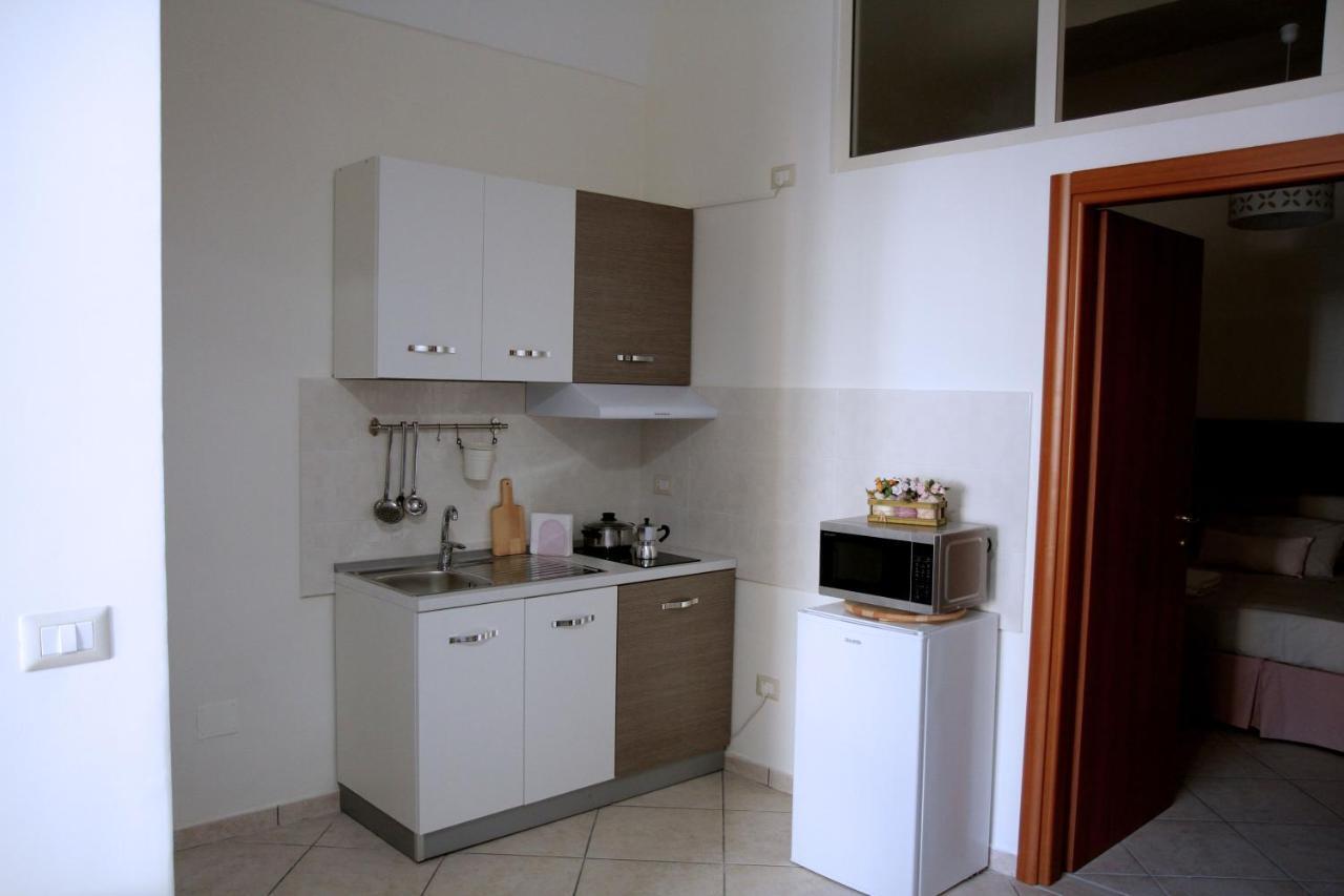 Giulia'S House Apartments SantʼAntonio Abate Exteriör bild